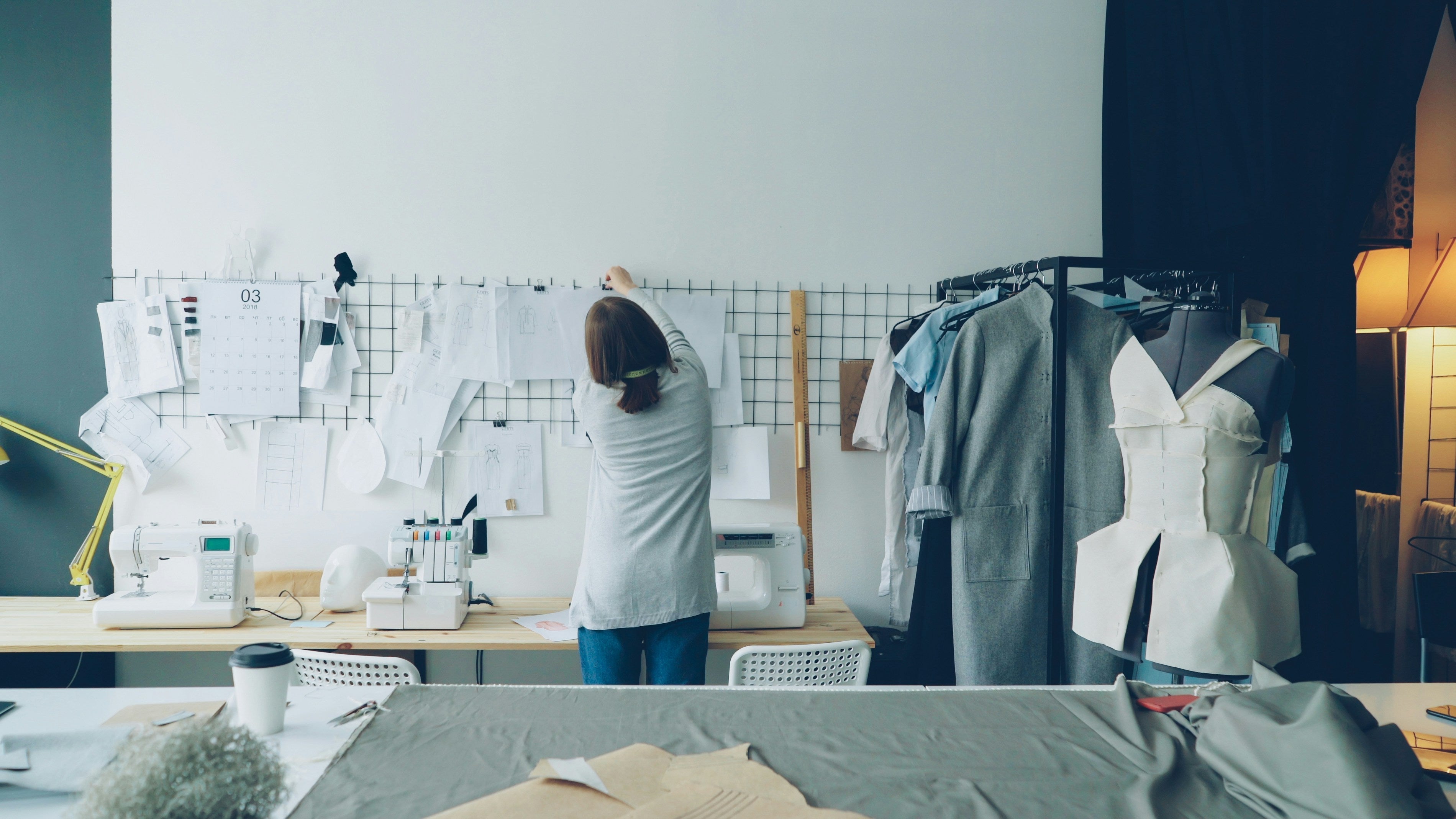 Maternity Clothing: How to Choose Comfort & Quality | Mutini™